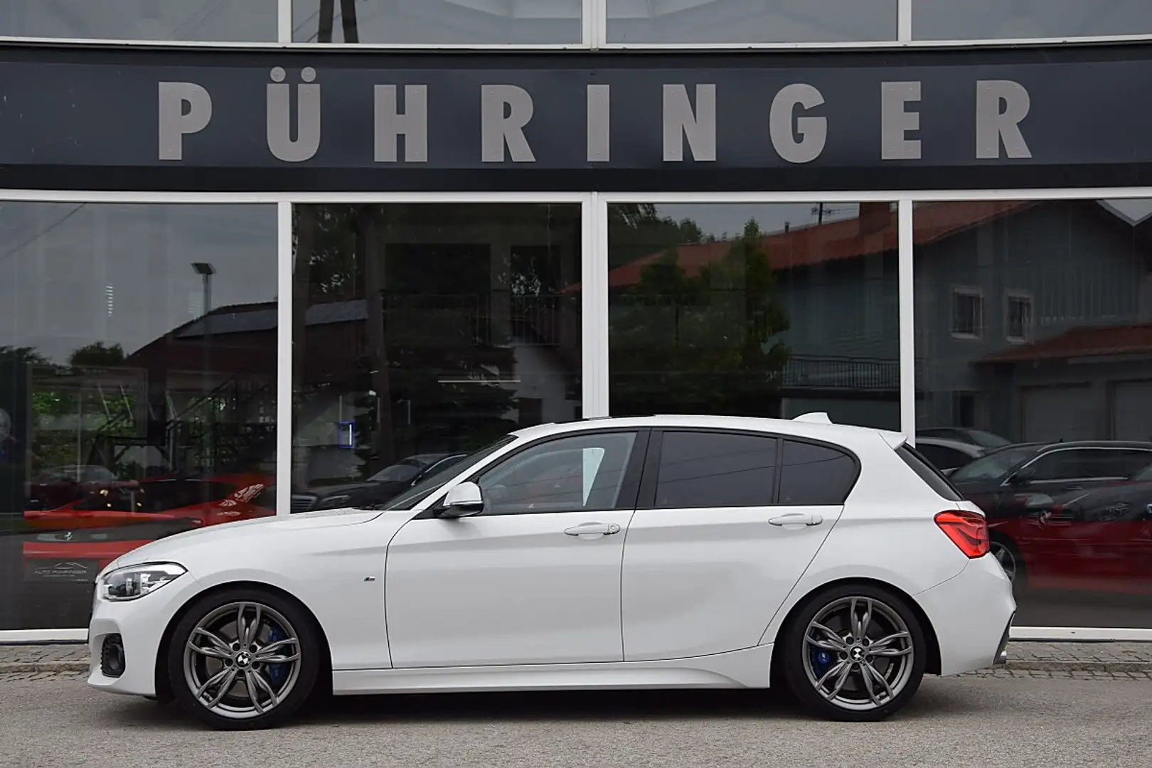 BMW 120 d xDrive M Sport Weiß - 1