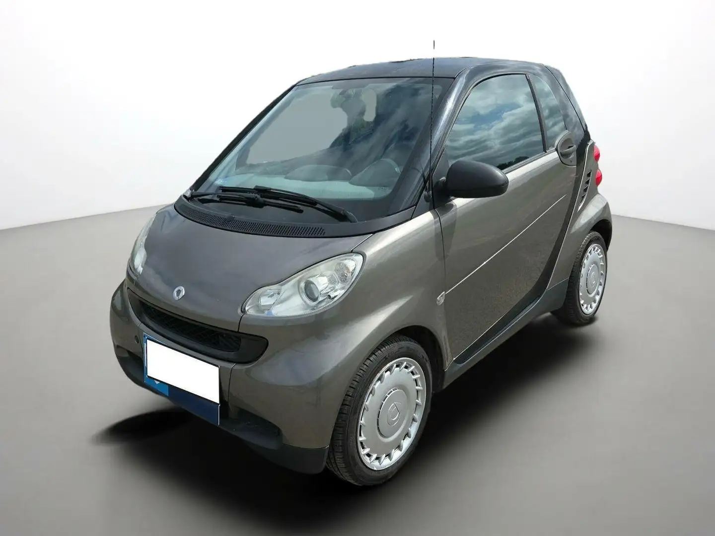 smart forTwo Coupe 1.0i Pure Softouch crna - 1