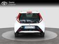 Toyota Aygo 5 Puertas x-play 70 Manual 5v - thumbnail 4