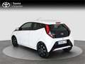 Toyota Aygo 5 Puertas x-play 70 Manual 5v - thumbnail 2
