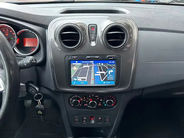 Dacia Logan view 13