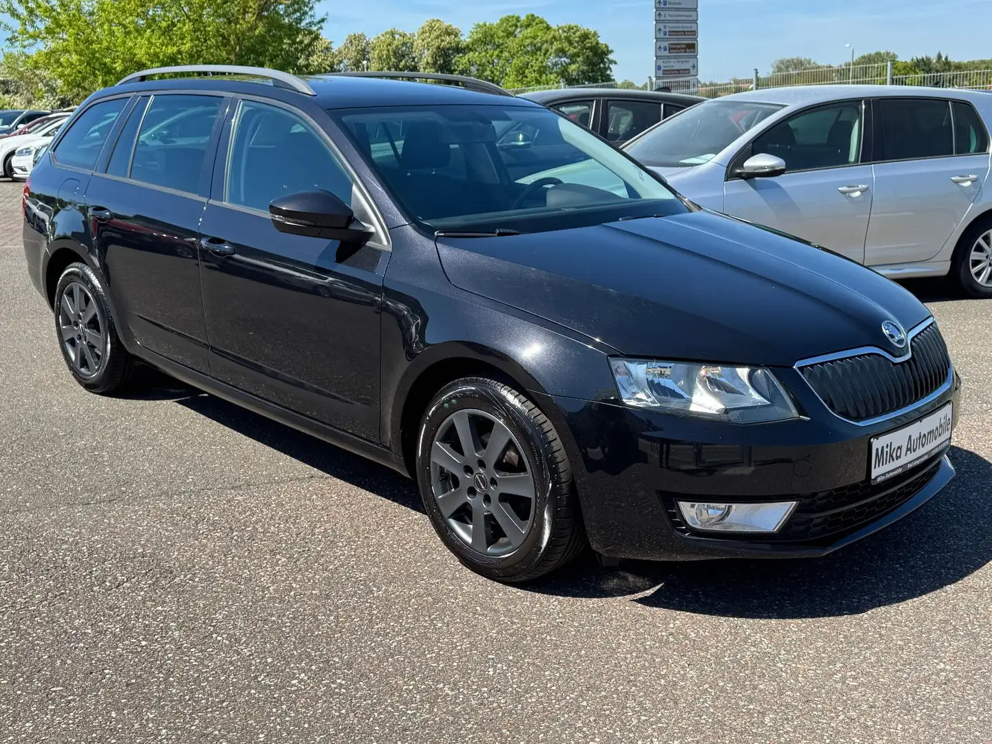 Skoda Octavia Combi Ambition TÜV/HU/NEU Schwarz - 2