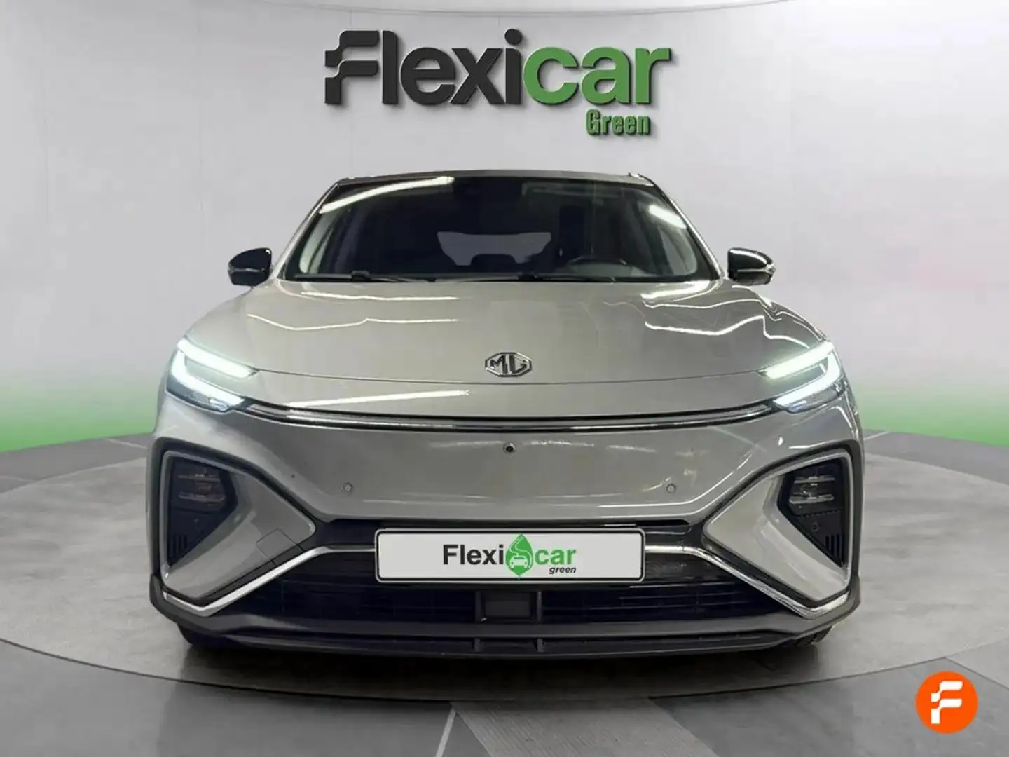 MG Marvel R 70kWh Luxury Amarillo - 2