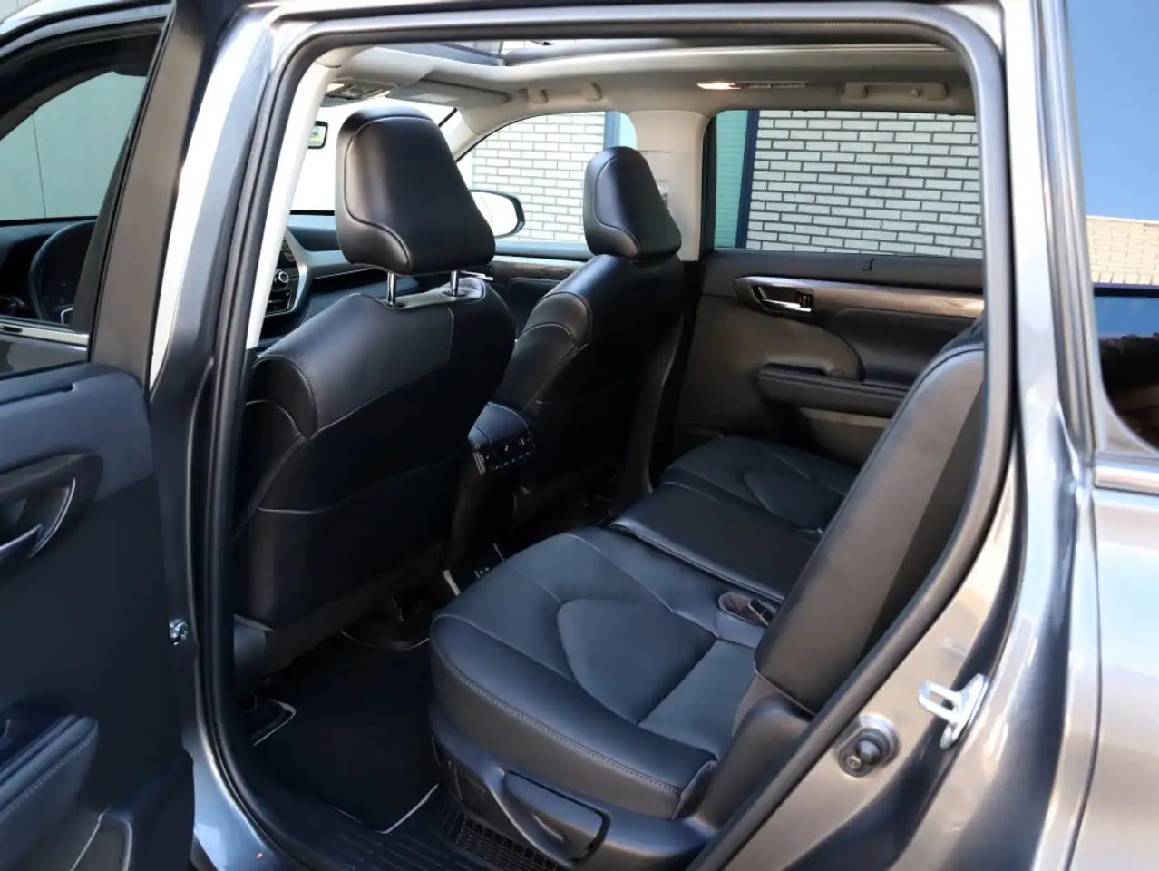 Toyota Highlander 2.5 AWD Hybrid Premium Panoramadak 360 Camera, миниатюра 14