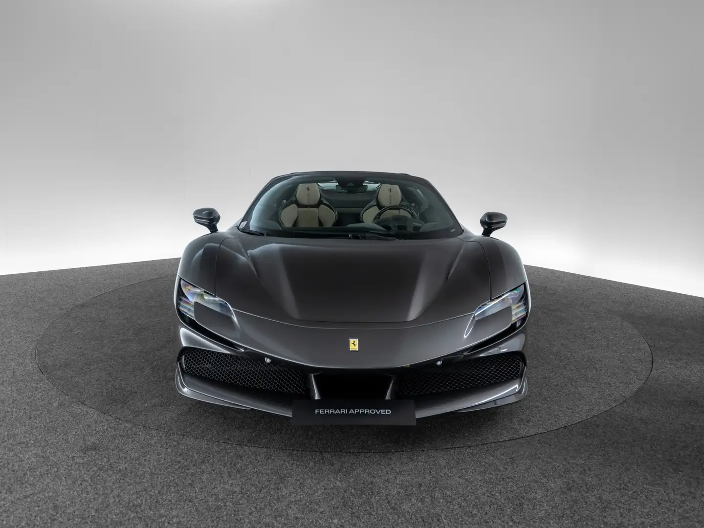 Ferrari SF90 Spider ASSETTO FIORANO Gri - 2