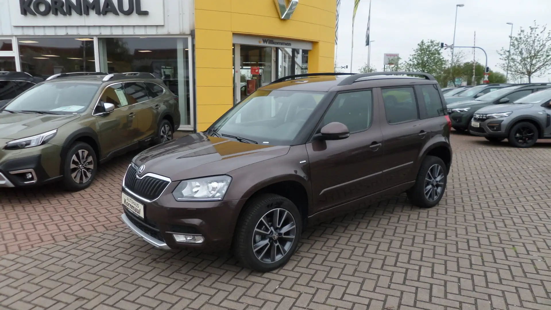 Skoda Yeti Drive 1.4 16V TSI 125 PS DSG Automatik Klimaautoma Brązowy - 1
