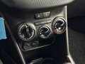 Peugeot 2008 SUV 1.2 110pk Active | Navigatie | DAB Radio | Par Groen - thumbnail 14