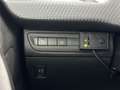 Peugeot 2008 SUV 1.2 110pk Active | Navigatie | DAB Radio | Par Groen - thumbnail 23