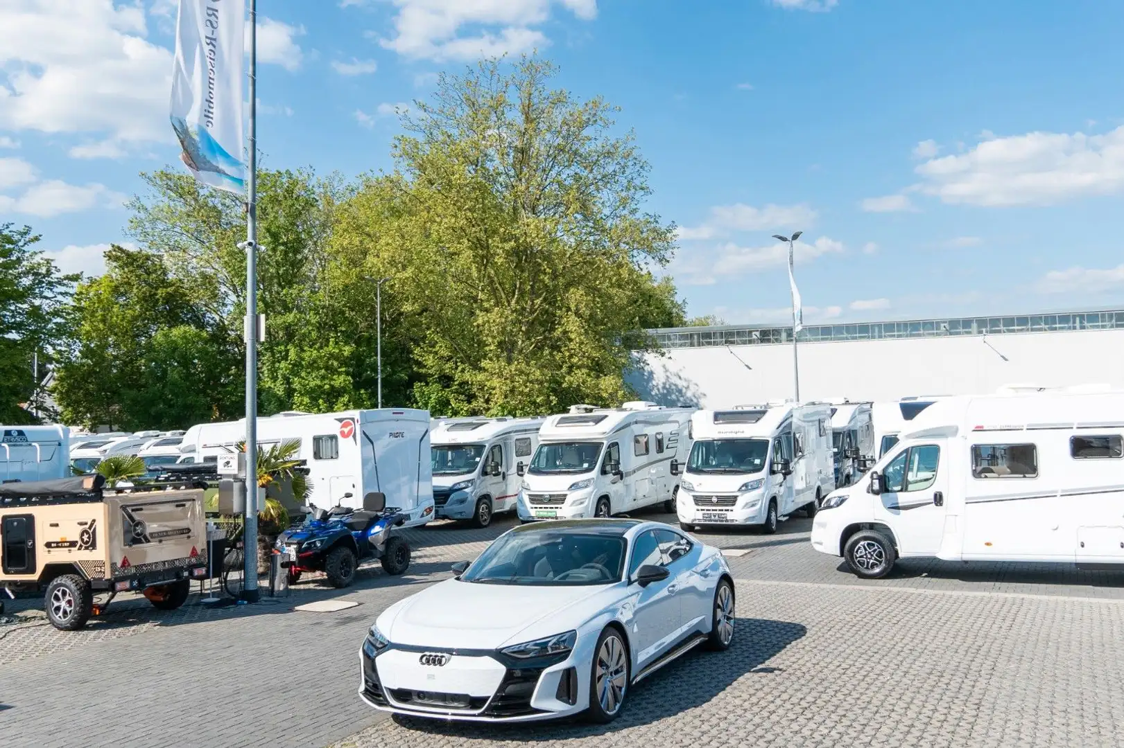 Audi RS e-tron GT e-tron GT RS *Carbon*AssistenzPlus*NP175T€* Blanc - 2