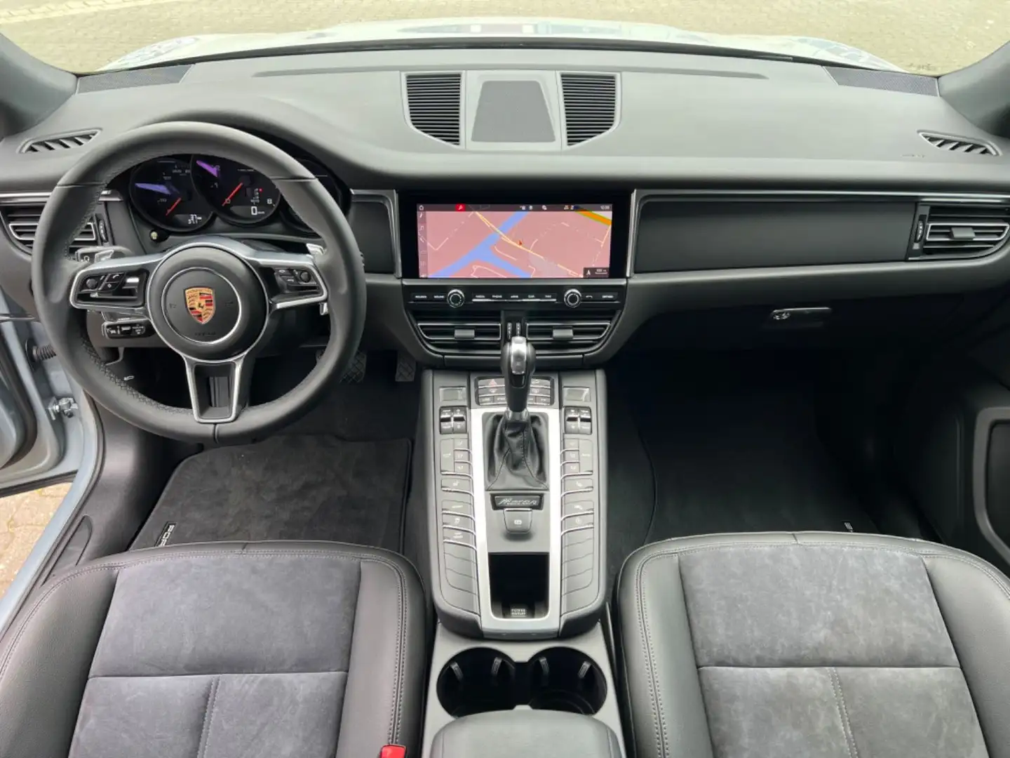 Porsche Macan MACAN, NEUWAGEN, COC, BRD, MY 2020 Zilver - 2