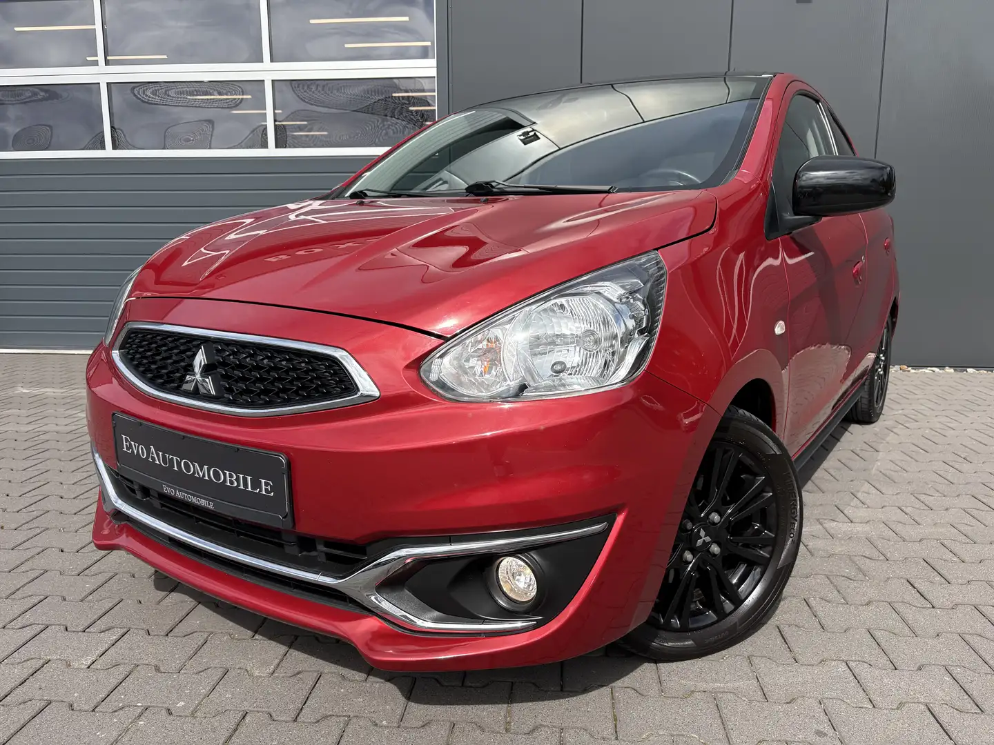 Mitsubishi Space Star Diamant Edition+ Automatik Navi Sitzheizung PDC Rot - 1