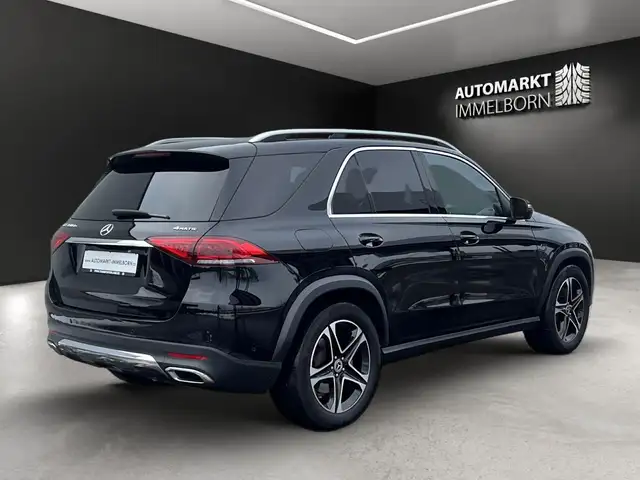 Mercedes-Benz GLE view 8
