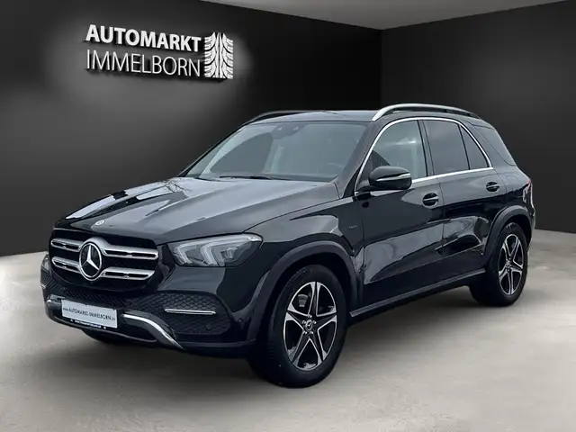 Mercedes-Benz GLE view 3