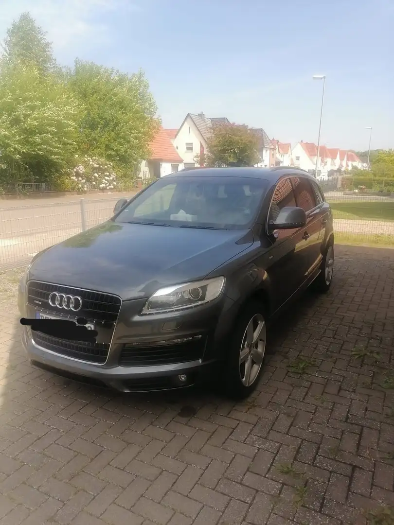 Audi Q7 3.0 TDI DPF quattro tiptronic Grau - 2