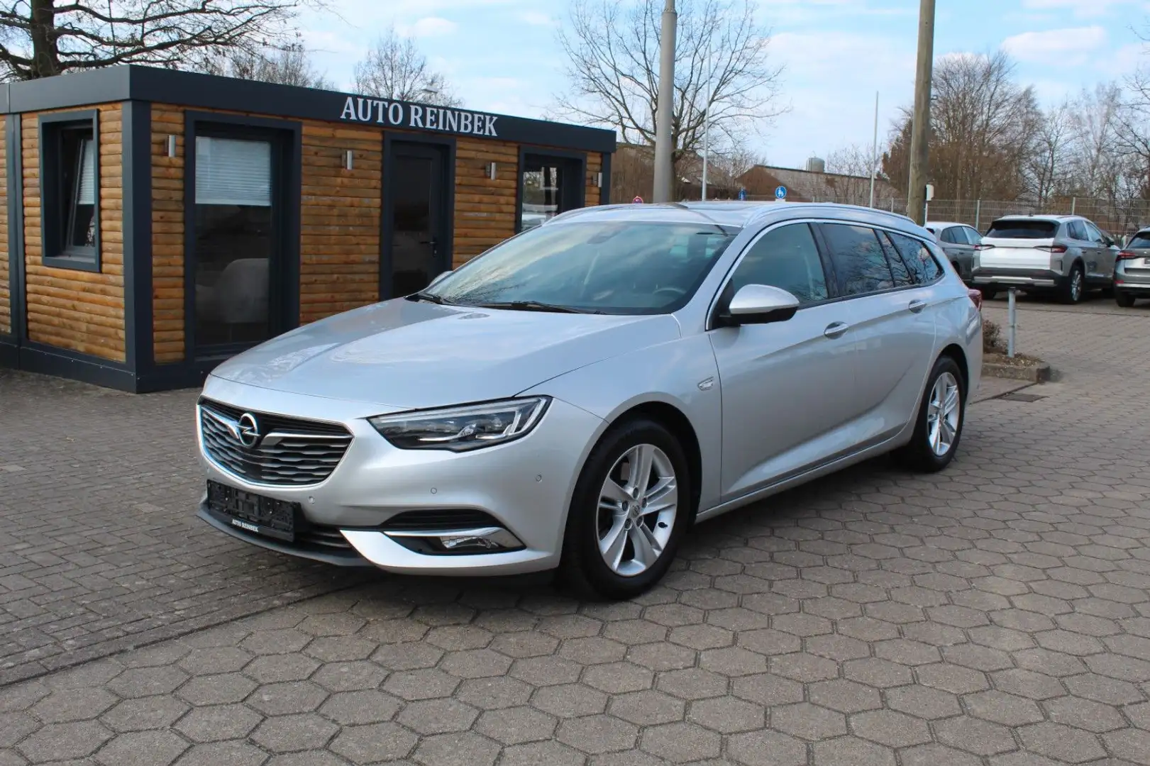 Opel Insignia Sports Tourer 1.5 Automatik Innovation Plateado - 1