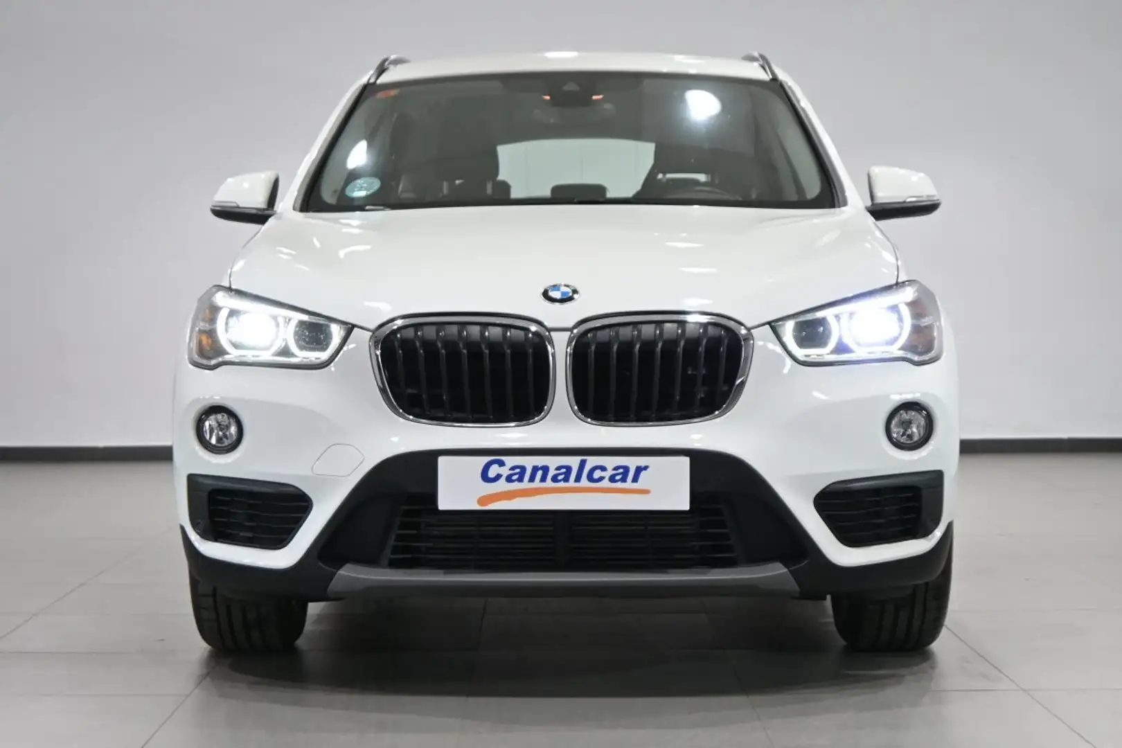 BMW X1 sDrive 18dA Blanco - 2