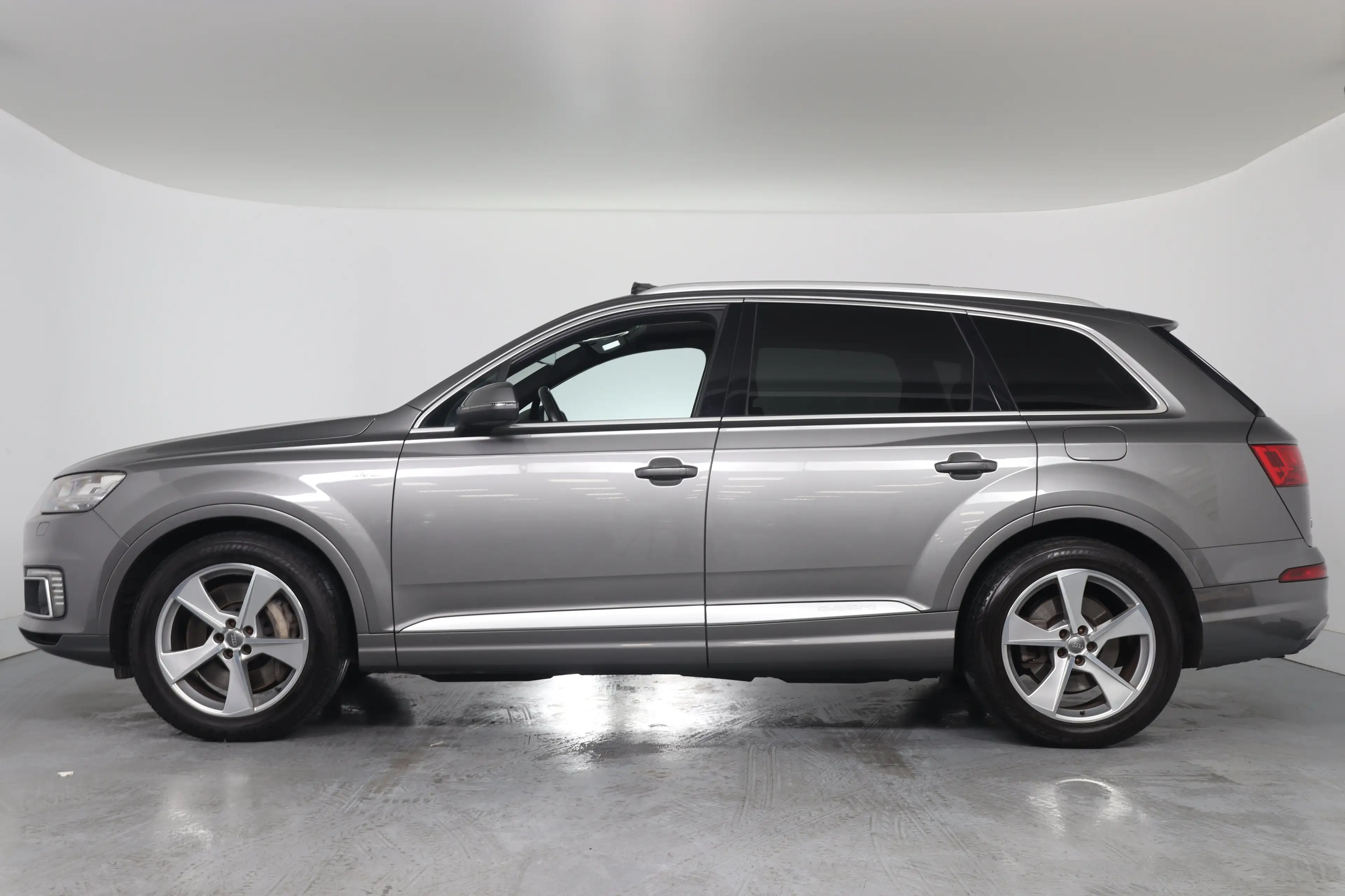 Audi Q7 e-tron 3.0 TDI quattro Sport | Trekhaak | Elektrisch Pano — photo 3