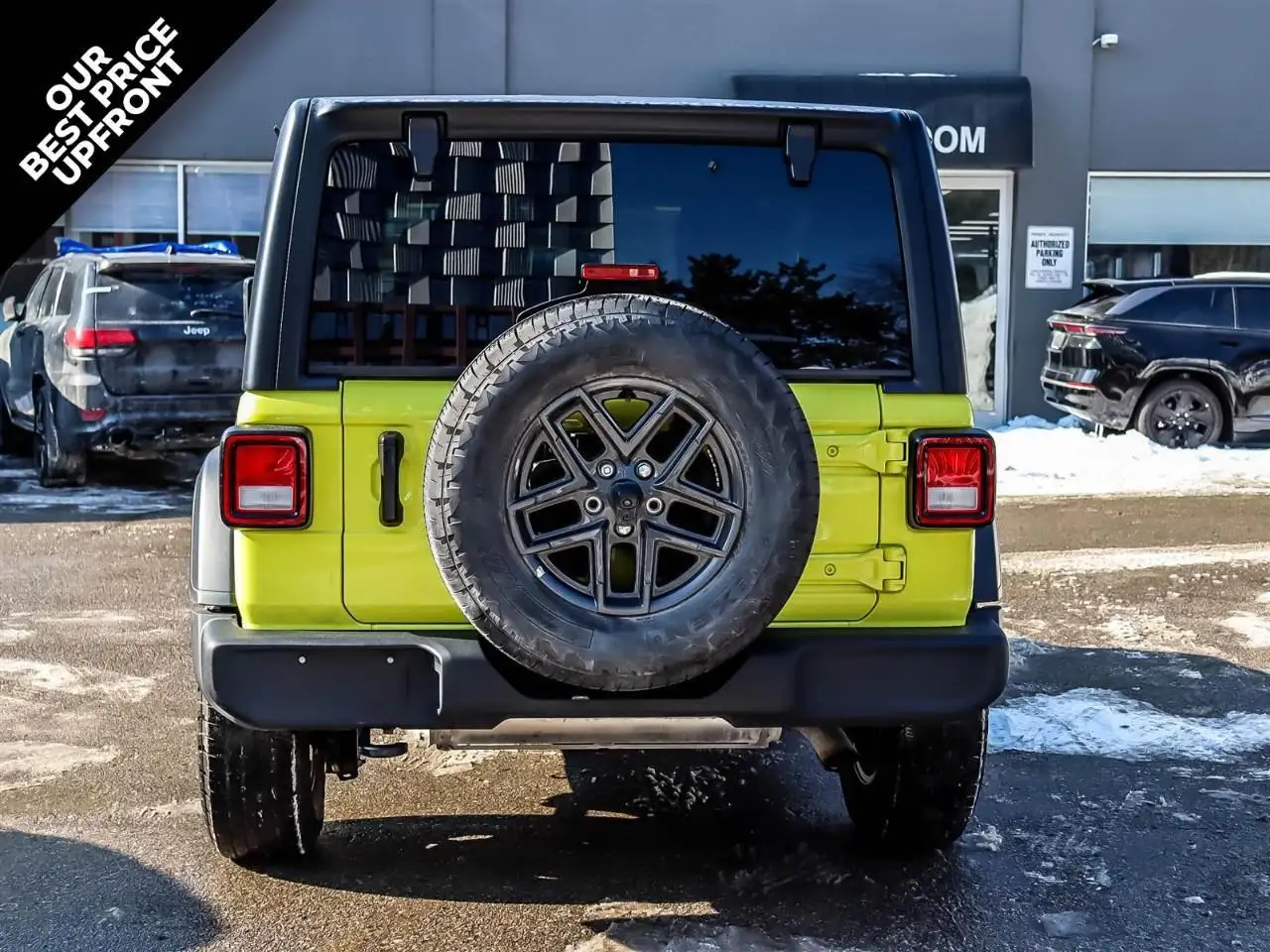 Jeep Wrangler снимка Jeep Wrangler