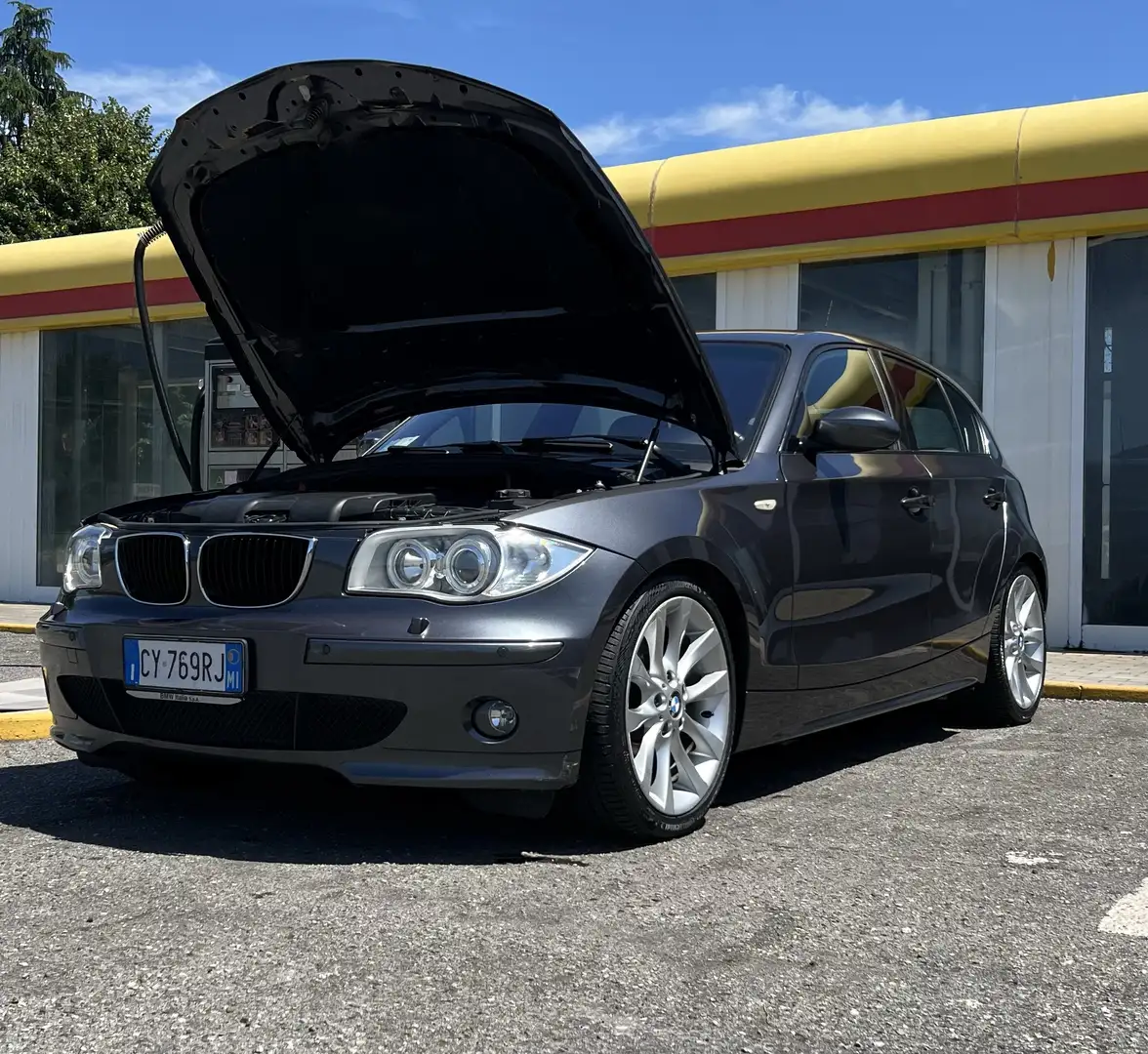 BMW 120 120d Futura - 1