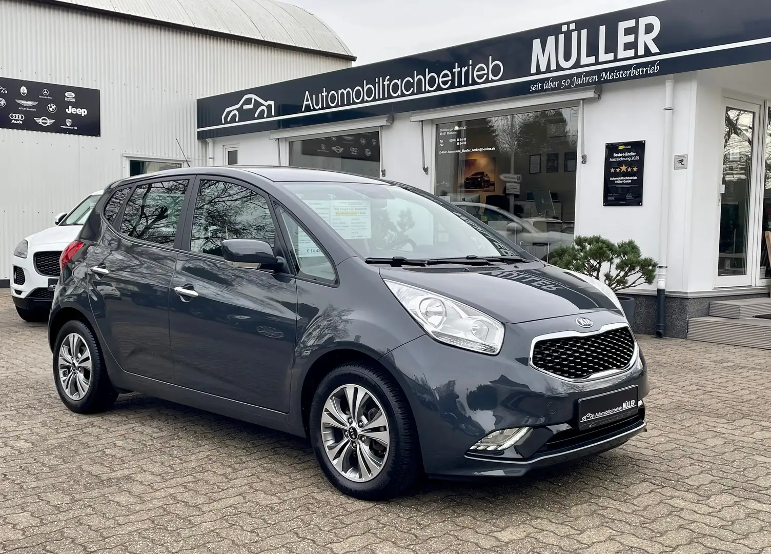 Kia Venga 1.6 AUTOM.+Rückfahrkamera+NAVI+Sitzhzg+KEYLESS Grau - 1
