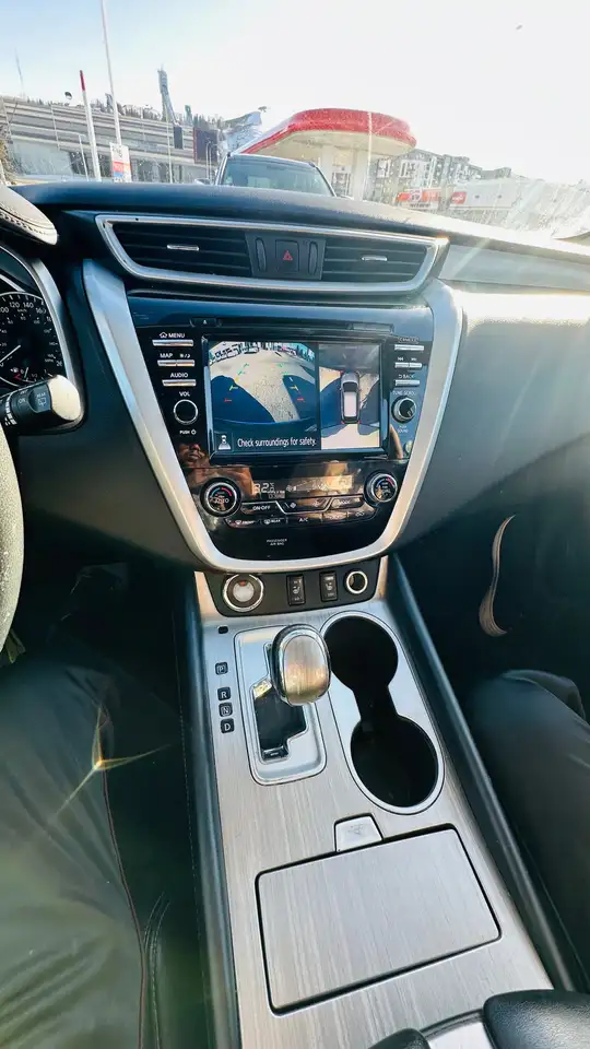 Nissan Murano снимка Nissan Murano