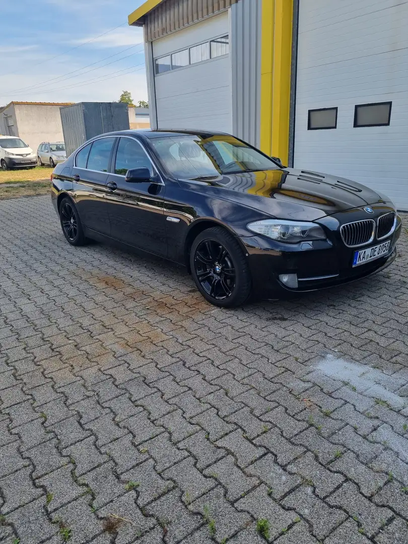 BMW 530 530 d Noir - 1