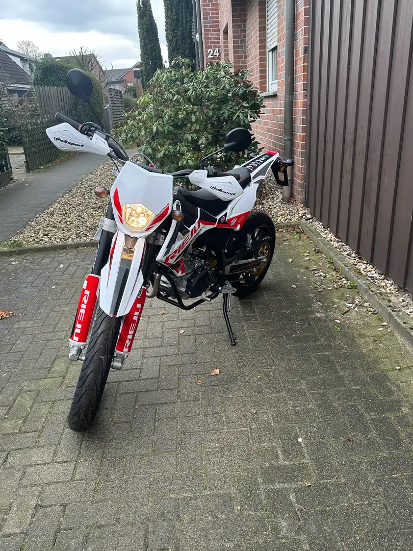 Rieju Marathon Supermoto Rieju Marathin Pro SM 125i - 1