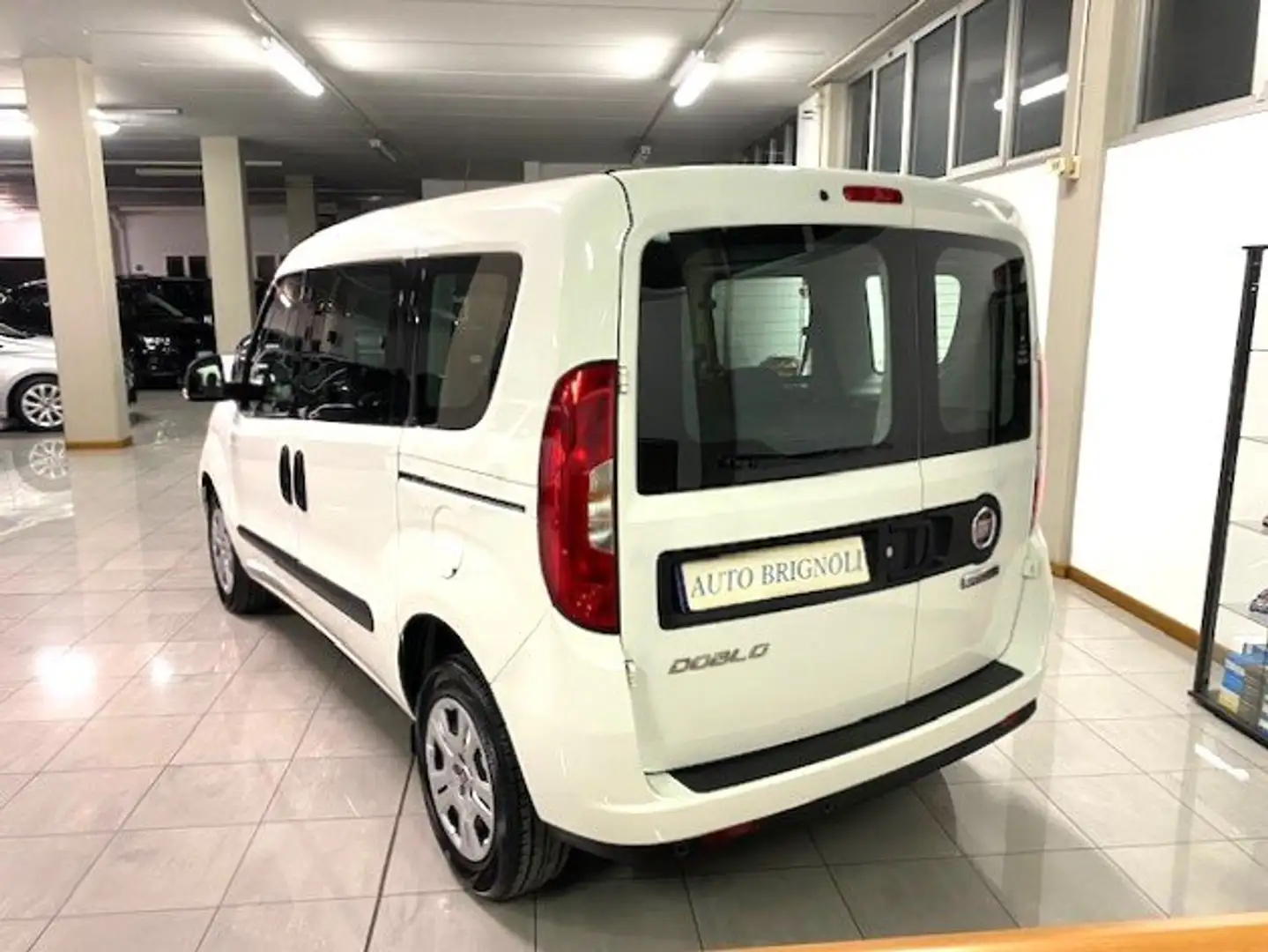 Fiat Doblo 1.6 mjt 16v 105cv SX N1 E6 D 5 posti Bianco - 2