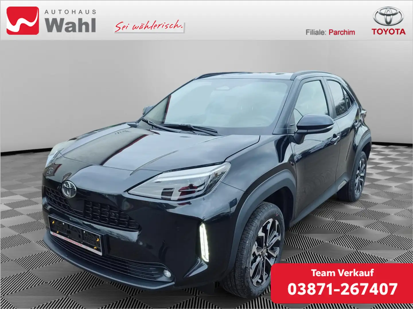 Toyota Yaris Cross ,4x2,1,5l,Teamplayer Schwarz - 1