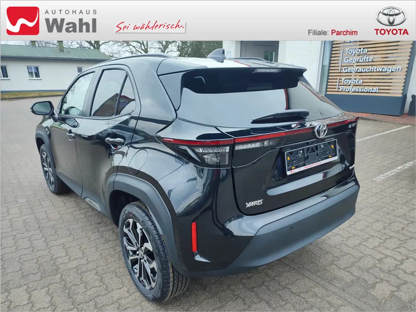 Toyota Yaris Cross ,4x2,1,5l,Teamplayer Schwarz - 2