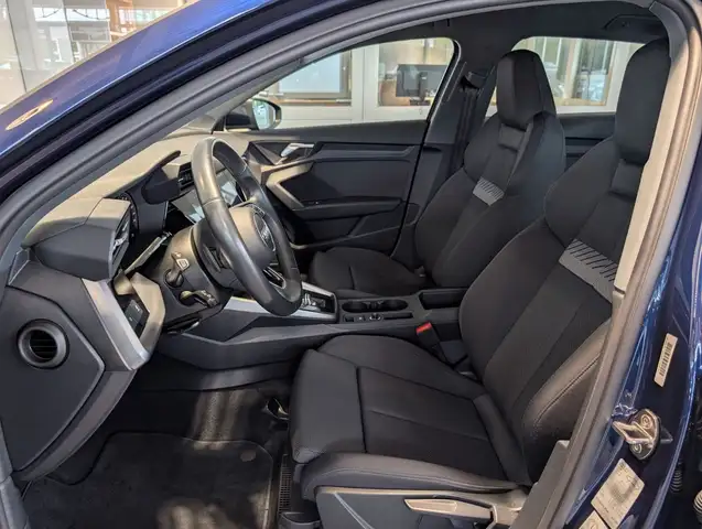 Audi A3 view 7