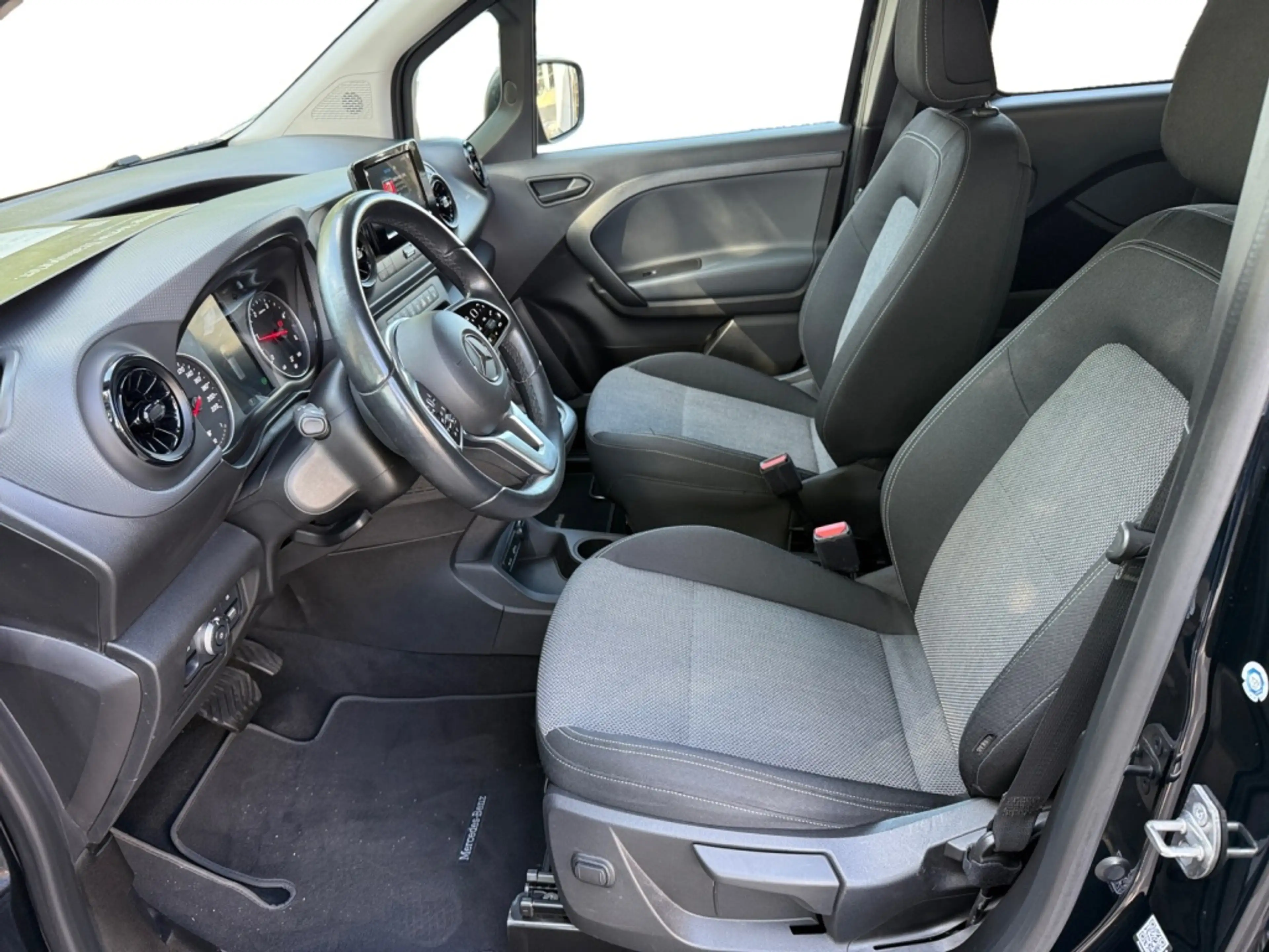 Mercedes-Benz Citan 112 Tourer MBUX+Progressive+AHK+Cam+LED — photo 10
