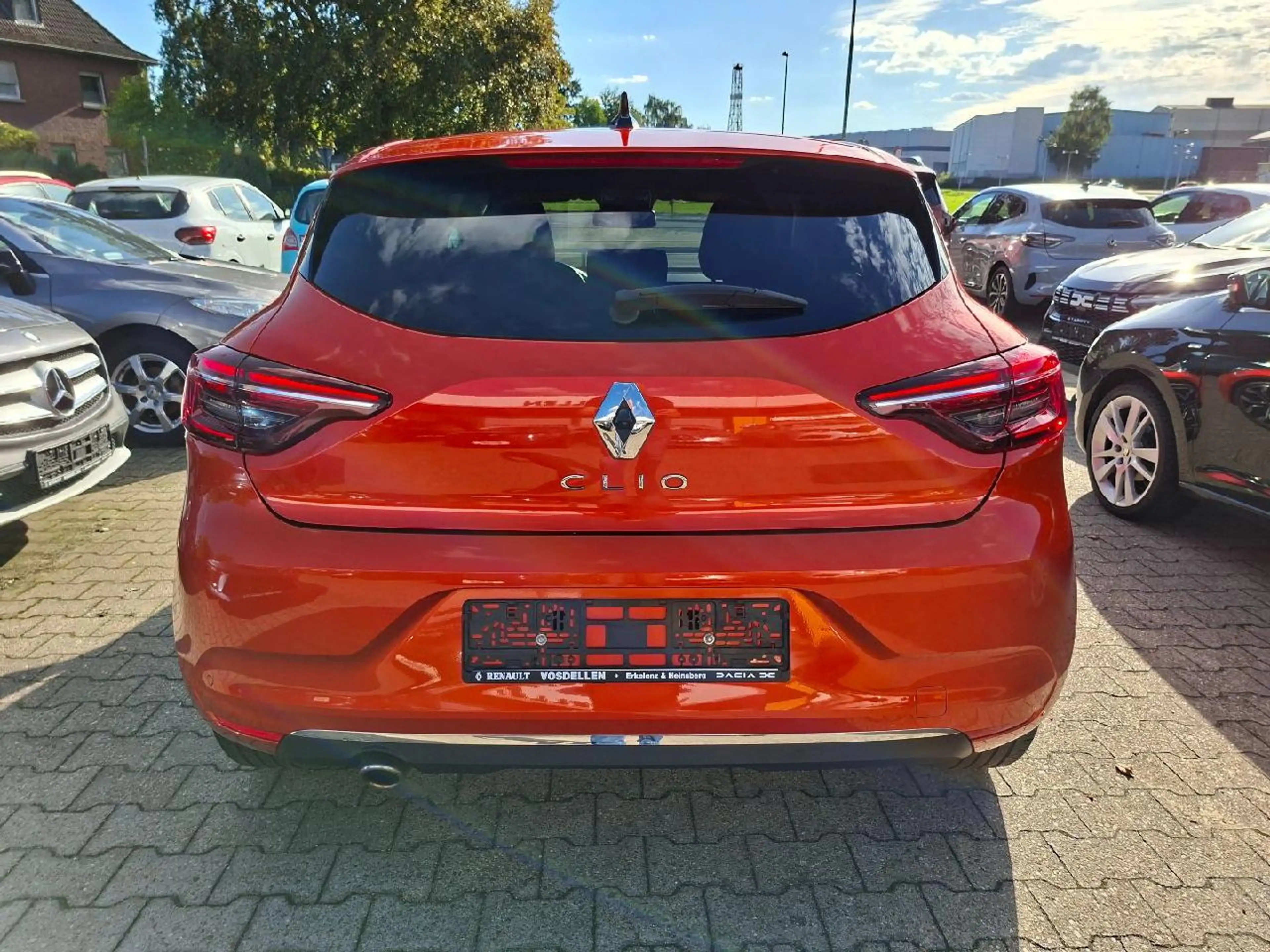 Renault Clio Techno*Voll LED*Applecar*DAB*SHZ*Kamera — photo 6