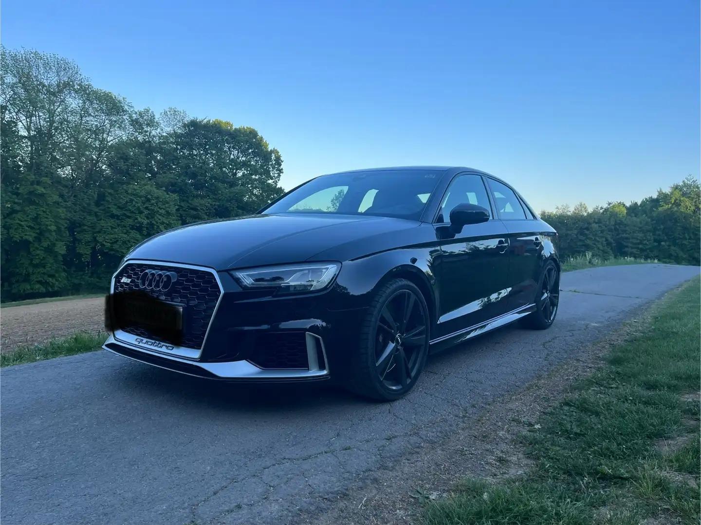 Audi RS3 SB 2,5 TFSI quattro S-tronic - 1