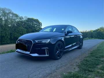 SB 2,5 TFSI quattro S-tronic