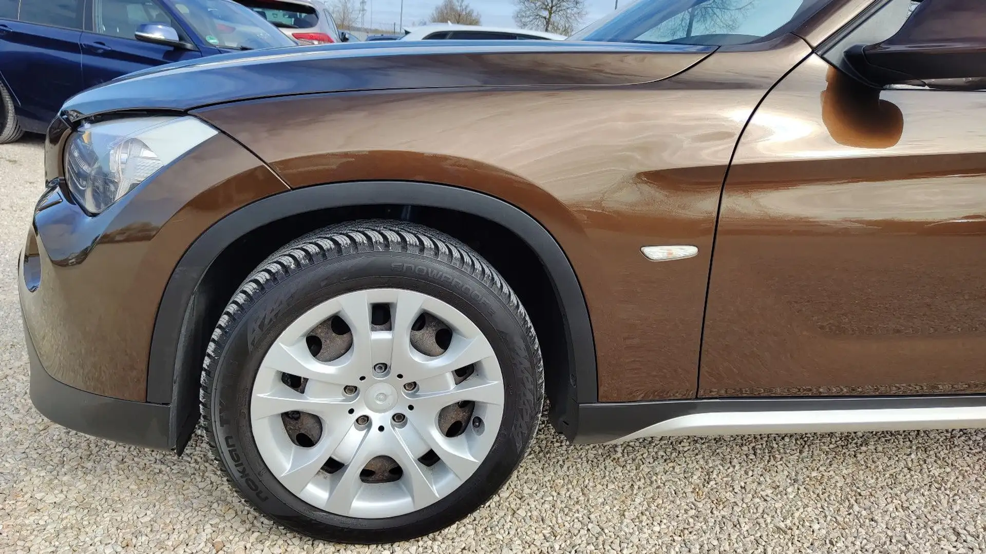 BMW X1 xDrive 4x4 - Xenon* Leder* Navi* "18Zoll* Brown - 2