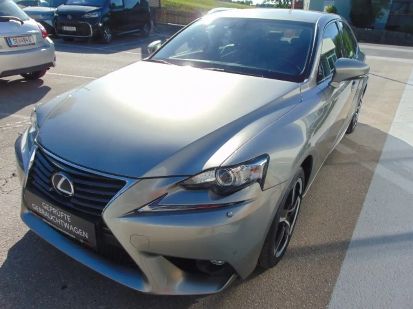 Lexus IS 300 IS300h Silber - 2