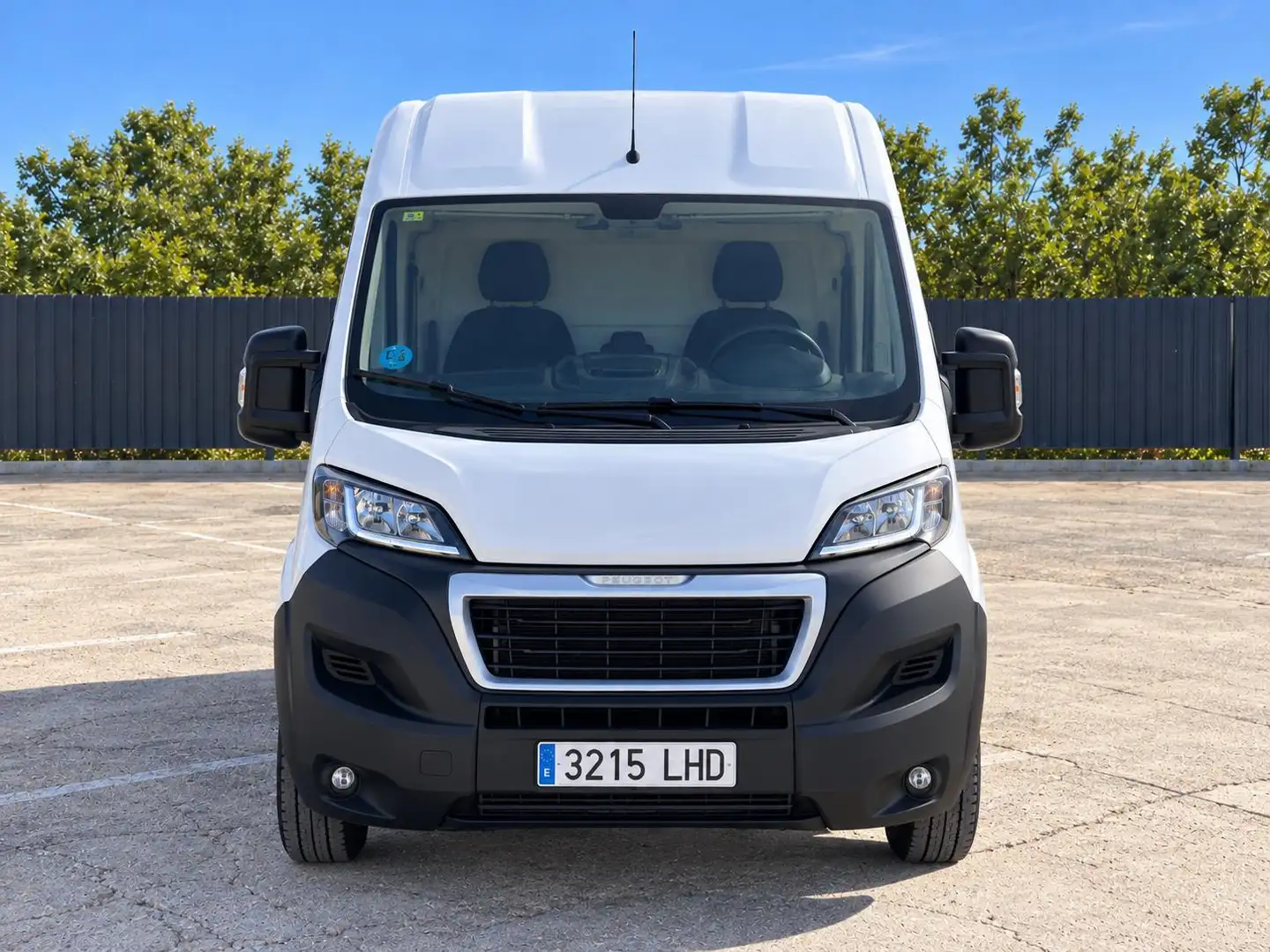 Peugeot Boxer Boxer 2.2BlueHDI 335 L2 h2 Blanco - 1