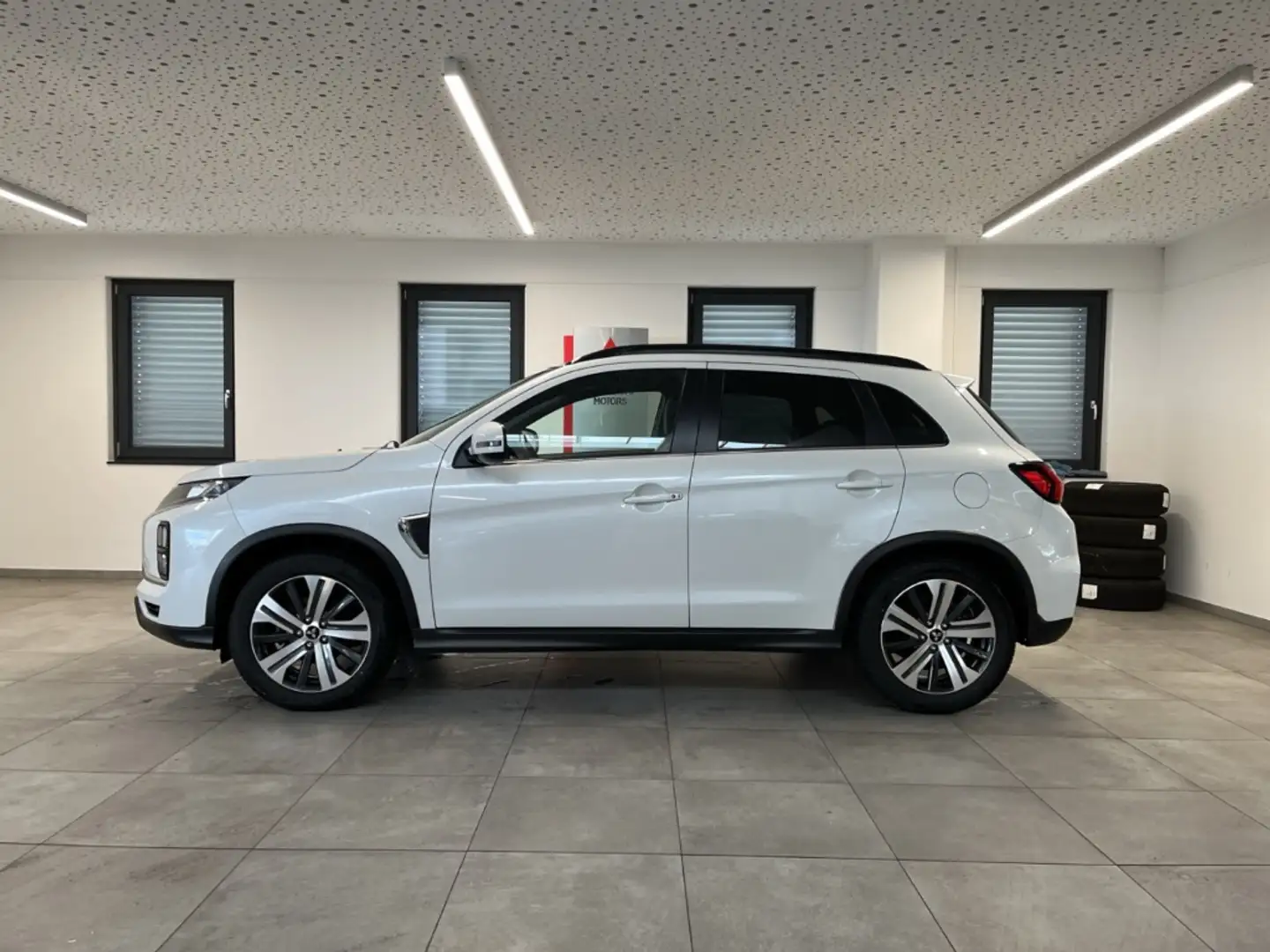 Mitsubishi ASX 2.0 Top Rockford LED Tempom. Kam. Klima Leder Blanc - 2