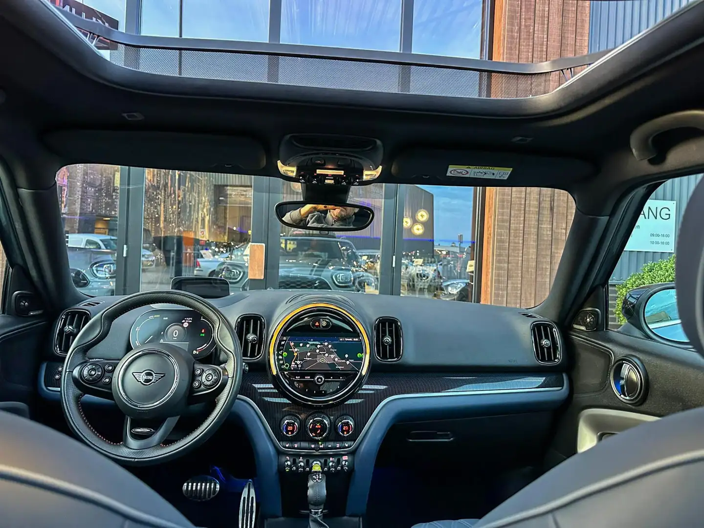 MINI Cooper SE Countryman Mini 2.0 ALL4 Chili John Cooper Works aut 220pk/Sa Groen - 2