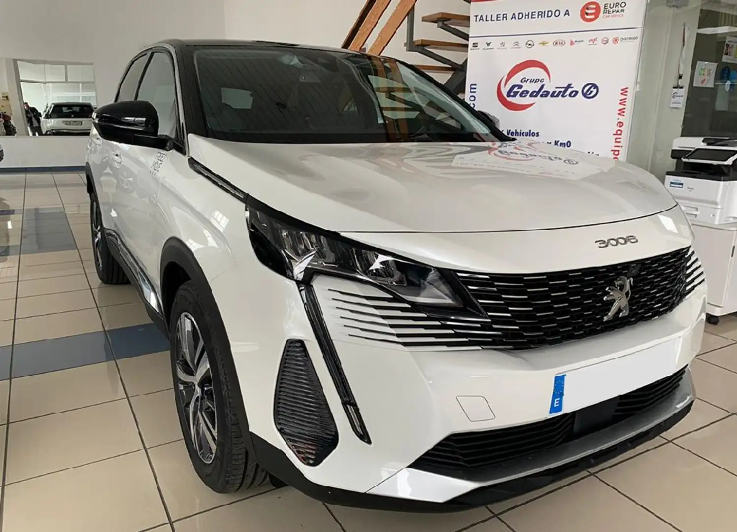 Peugeot 3008 1.5BlueHDi Allure Pack S&S 130 - 1