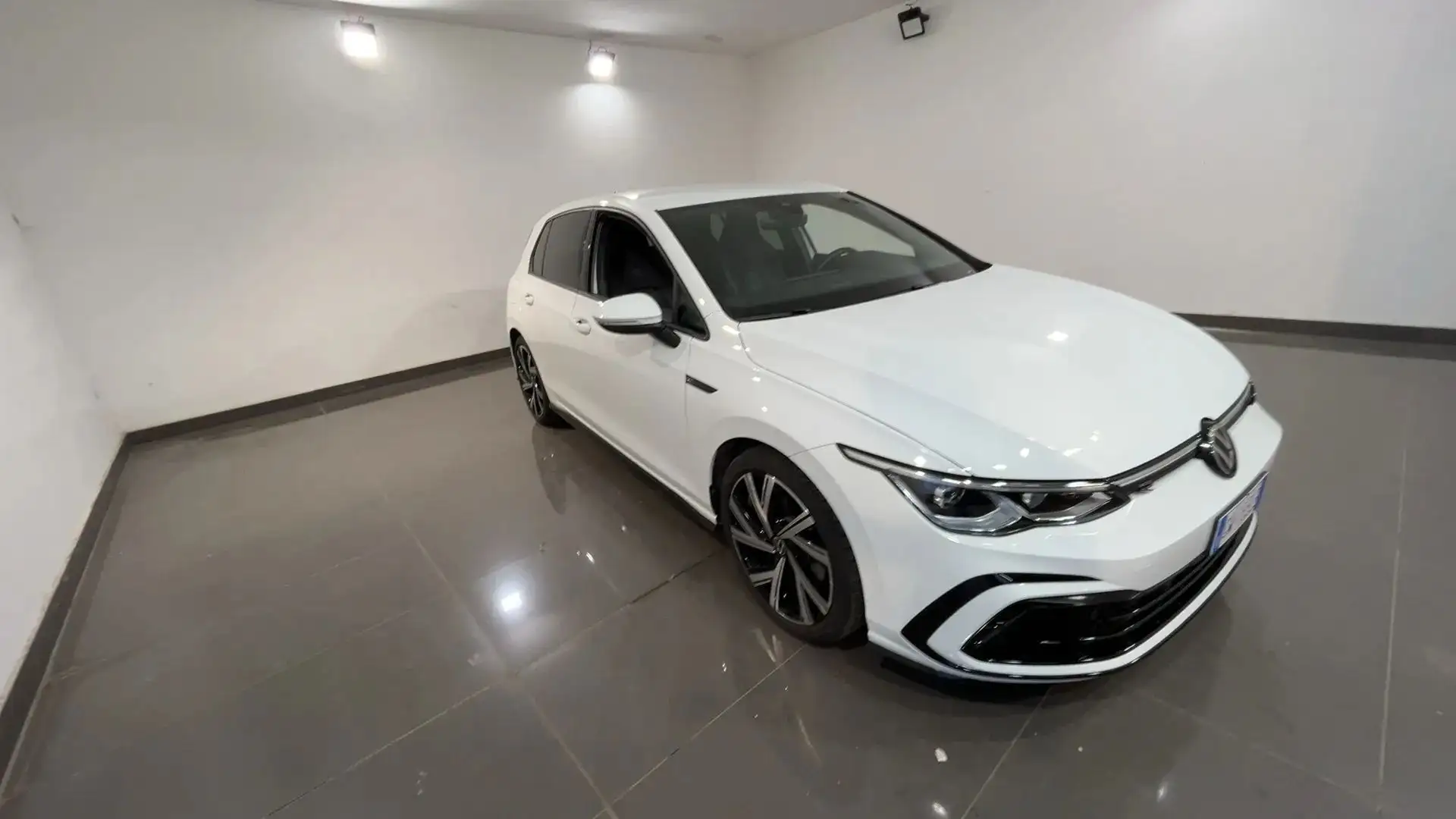Volkswagen Golf Golf 1.5 etsi evo R-Line 130cv dsg Weiß - 1