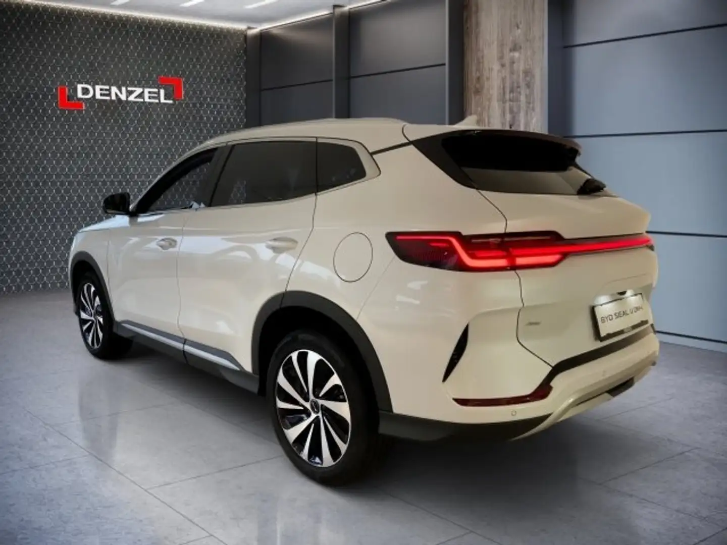 BYD Seal U DM-i Boost Weiß - 2