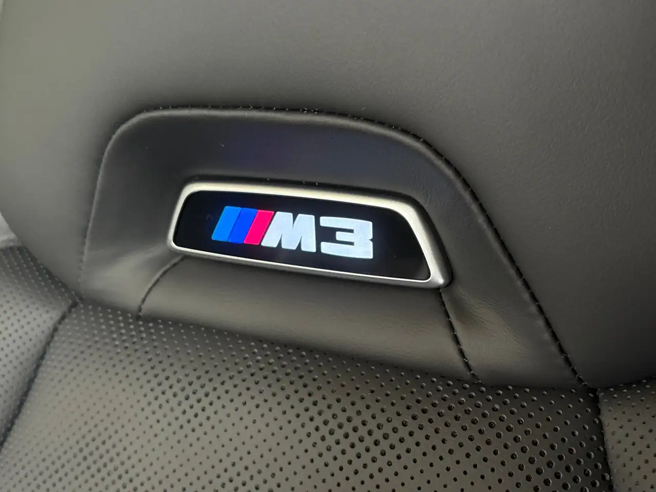 BMW M3 Competition M XDR M Drivers P. Head-Up DAB 13