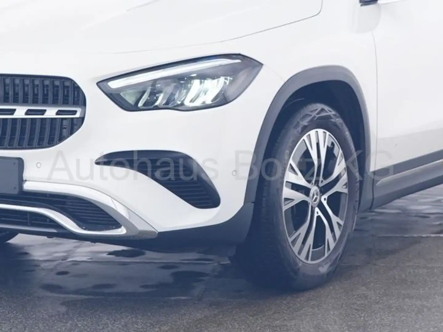 Mercedes-Benz GLA 180 Adv Plus Nightcolor Winter P. KGo Kamera Weiß - 2