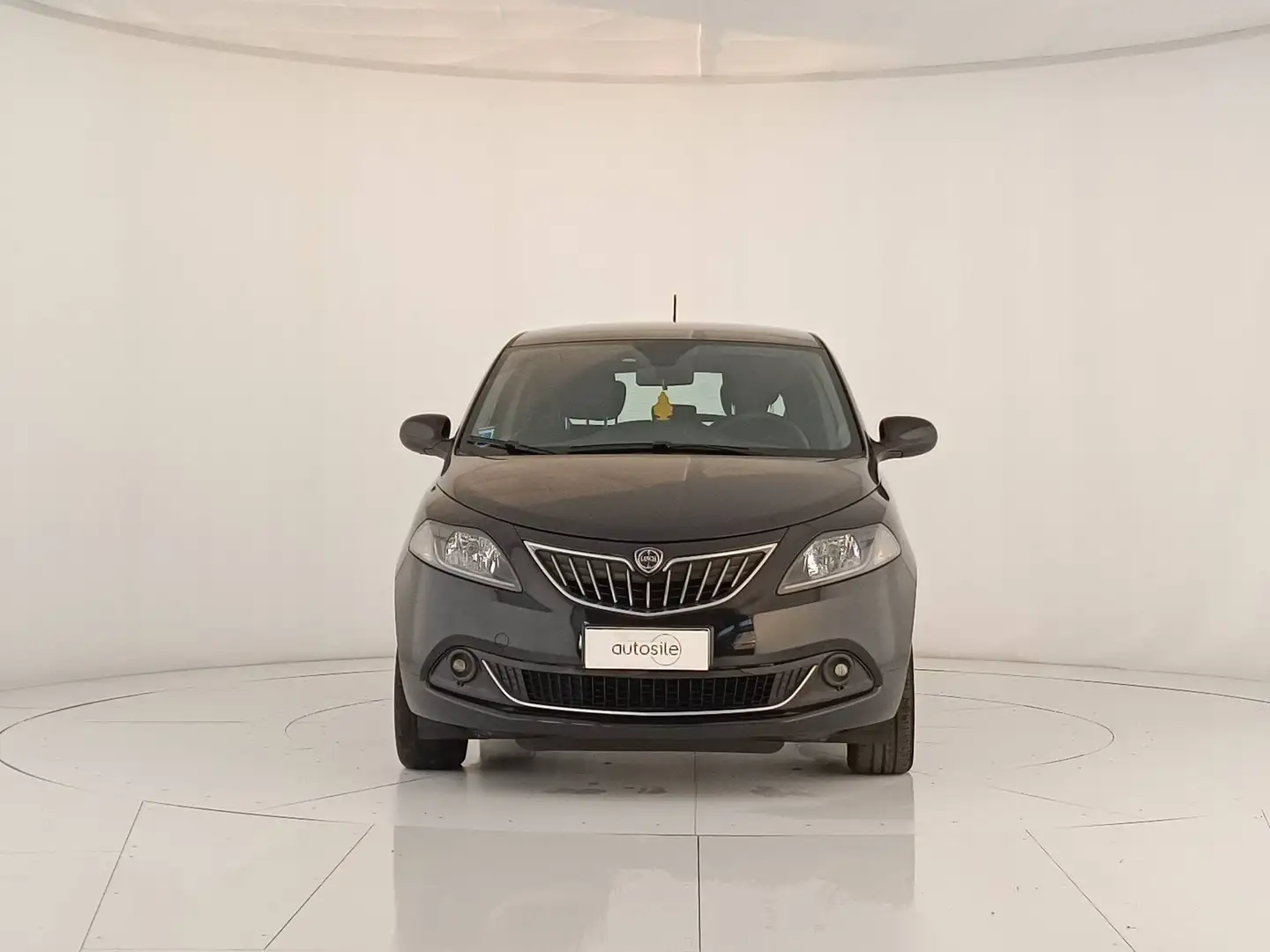 Lancia Ypsilon 1.0 FireFly Hybrid Gold Nero - 2