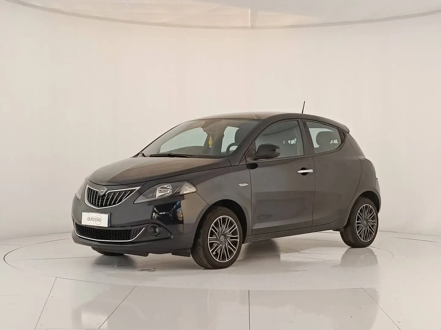 Lancia Ypsilon 1.0 FireFly Hybrid Gold Nero - 1