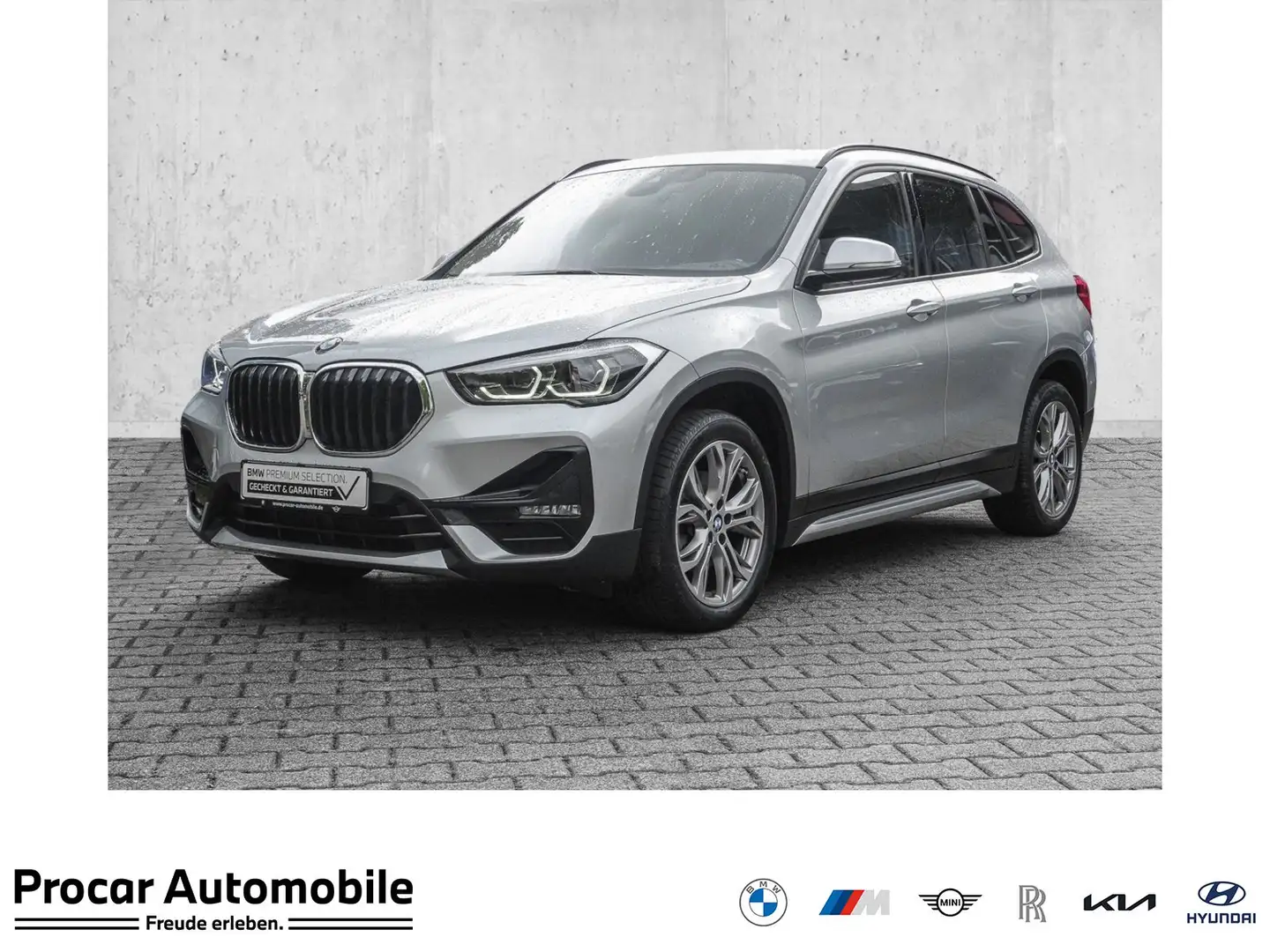 BMW X1 xDrive18d Sport Line Aut. PANO AHK RFK LM Grigio - 1