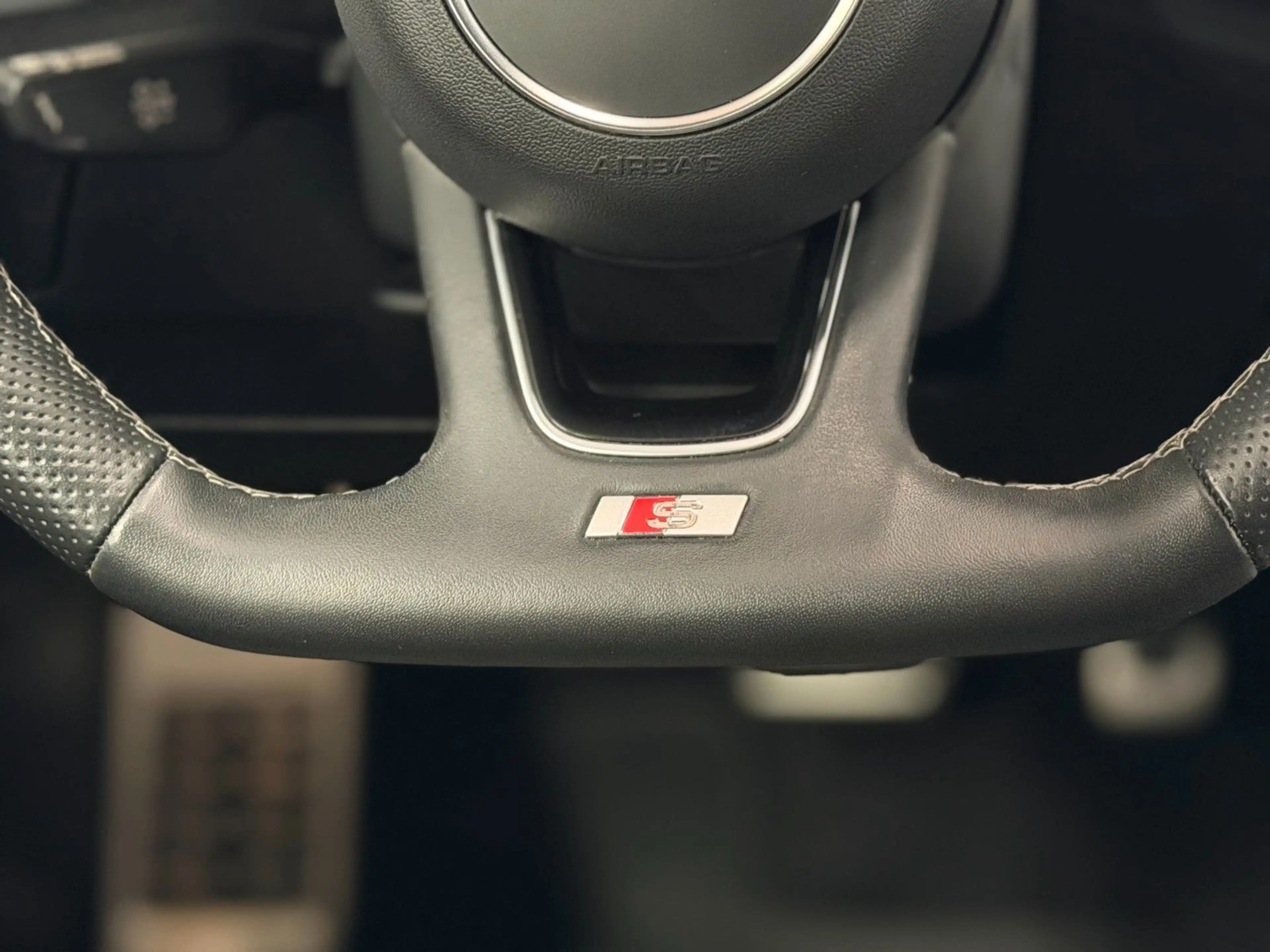 Audi SQ2 2.0 TFSI quattro/Navi/LED/Cam/DAB/AHK/1-Hand — photo 14