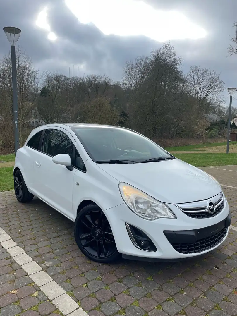Opel Corsa 1.3 CDTi Black Edition pour EXPORT OU MARCHAND !! Weiß - 2